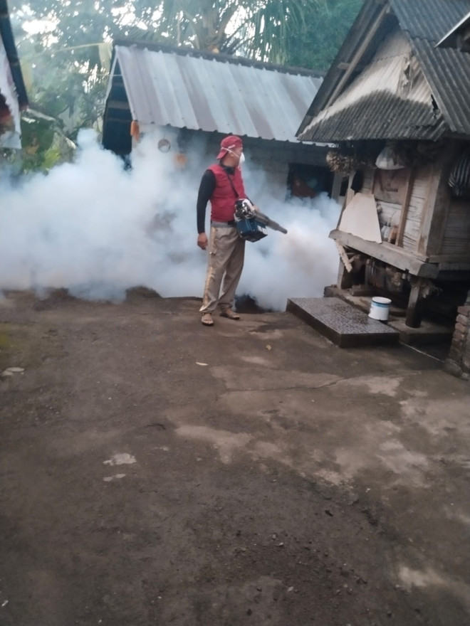 KEGIATAN POGGING BANJAR DINAS PUCUK